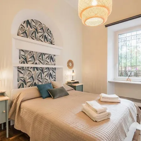 公寓 Poerio Home&garden Near The Centre Of